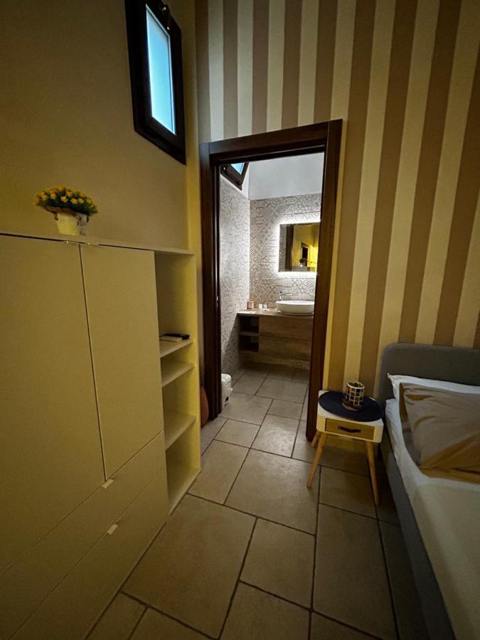 Standard Room Pulsano Kültér fotó