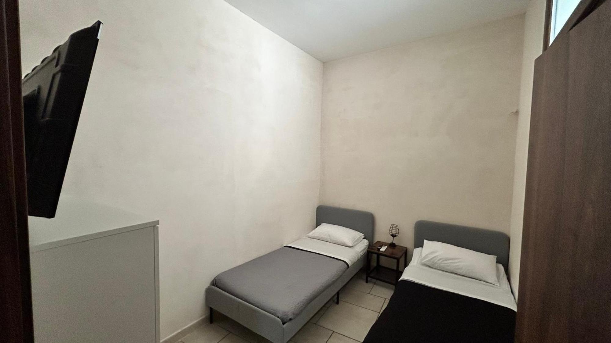 Standard Room Pulsano Kültér fotó